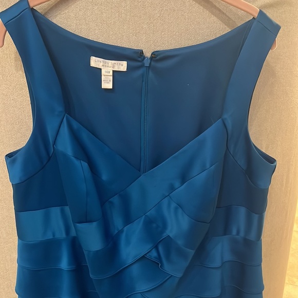 - London times 100% polyester dress. 14W - Picture 3 of 8